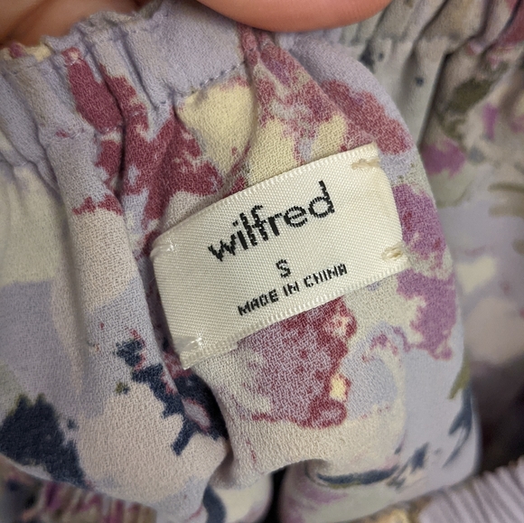 Aritzia Wilfred Floral Blouse - Picture 2 of 3